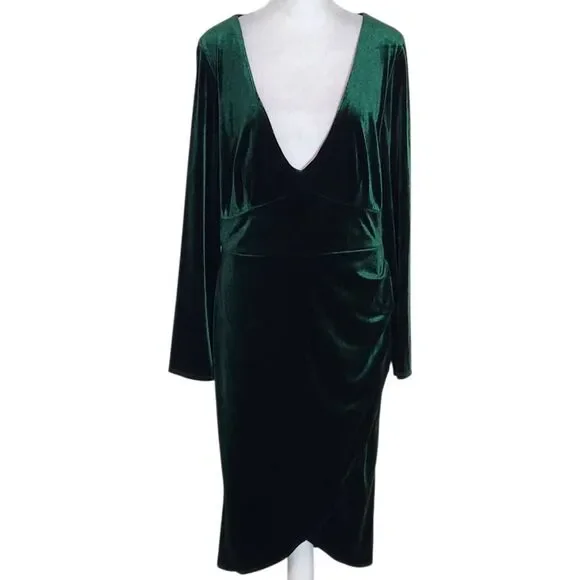 Premier Amour Green Velvet Cocktail Dress Size 14 Velvet Wedding Guest Dress Premier Amour Green Velvet Cocktail Dress Size 14 Velvet Wedding Guest Dress